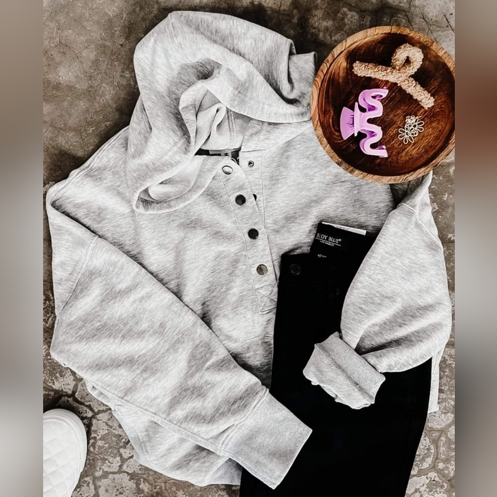 Gray button oversized sweatshirt